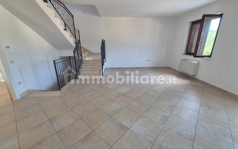 Villa bifamiliare via Sandro Pertini 13, Sarrottino, Tiriolo — foto 3 di 19