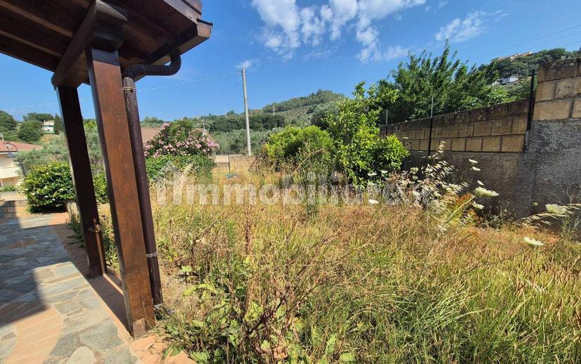 Villa bifamiliare via Sandro Pertini 13, Sarrottino, Tiriolo — foto 4 di 19