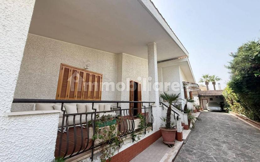 Villa unifamiliare via Luigi Di Molfetta, 203, Bisceglie — foto 39 di 41