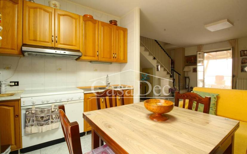 Villa unifamiliare via Taranto, Lusciano — foto 7 di 28