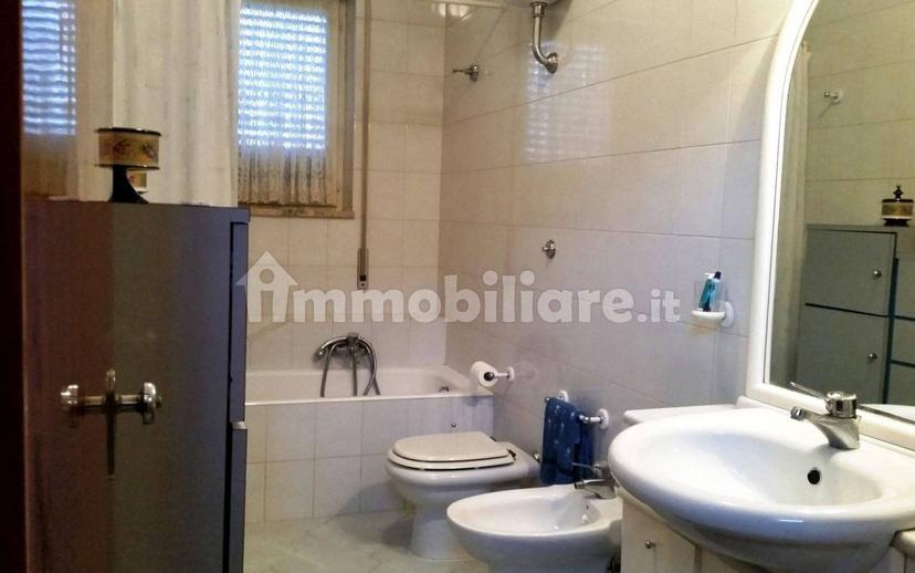 Appartamento via de' Gracchi 42, Commenda, Brindisi — foto 4 di 10