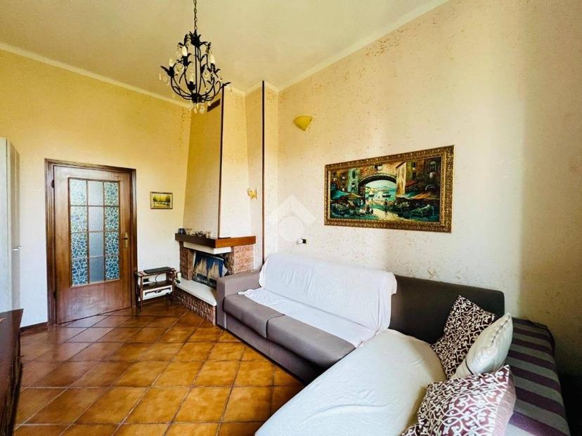 Trilocale viale Piave, Valletta Paiolo, Mantova — foto 22 di 29