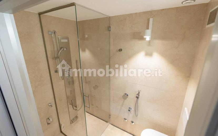 Bilocale via Pirola, Centro, Lomagna — foto 24 di 29