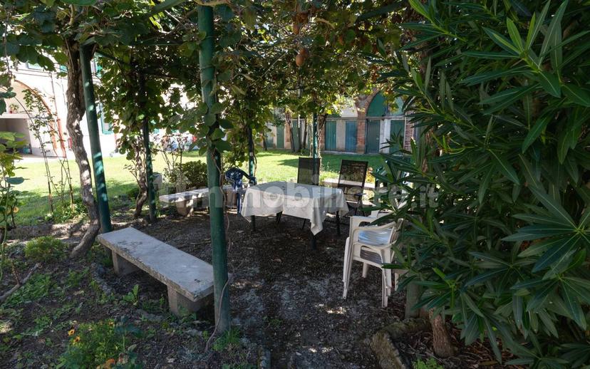Bilocale via Pirola, Centro, Lomagna — foto 12 di 29