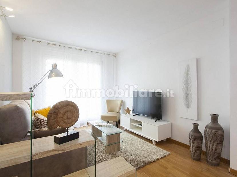 Bilocale via dei Bianconi 35, Pistoia Ovest, Pistoia — foto 3 di 10