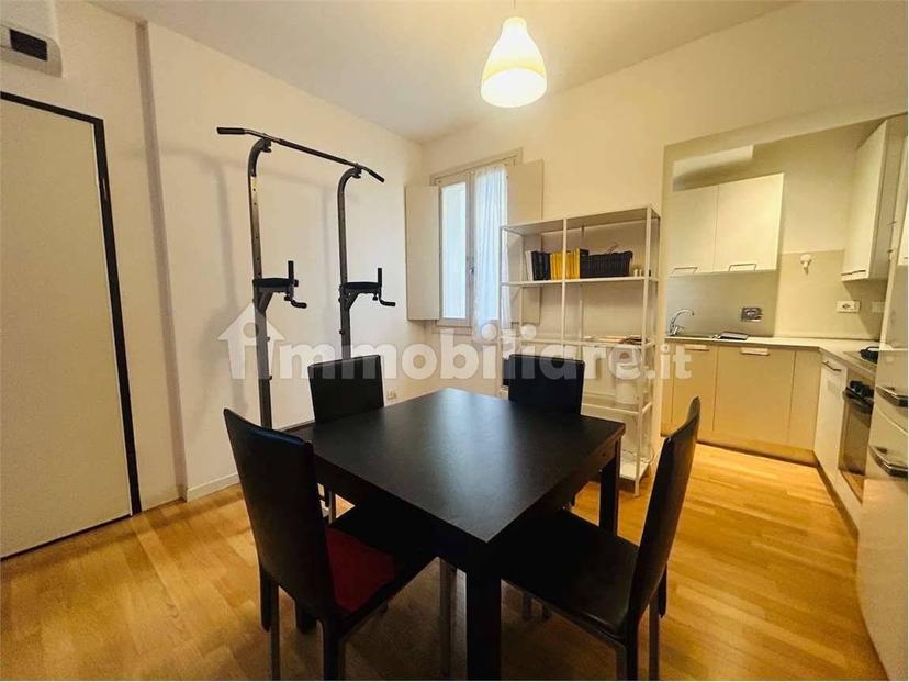 Trilocale ottimo stato, secondo piano, Centro Storico, Reggio Emilia — foto 28 di 32