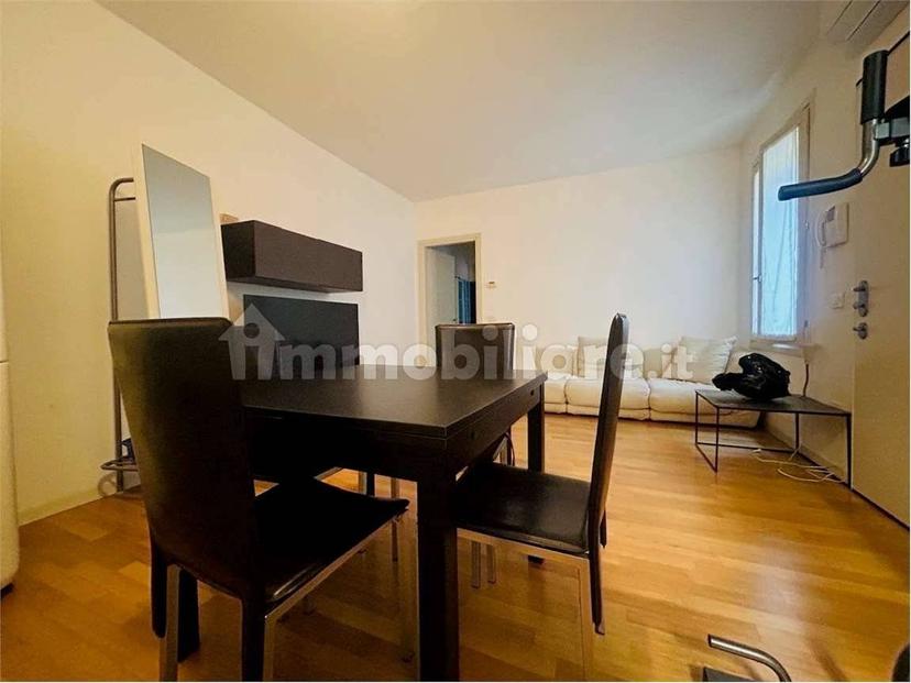 Trilocale ottimo stato, secondo piano, Centro Storico, Reggio Emilia — foto 5 di 32