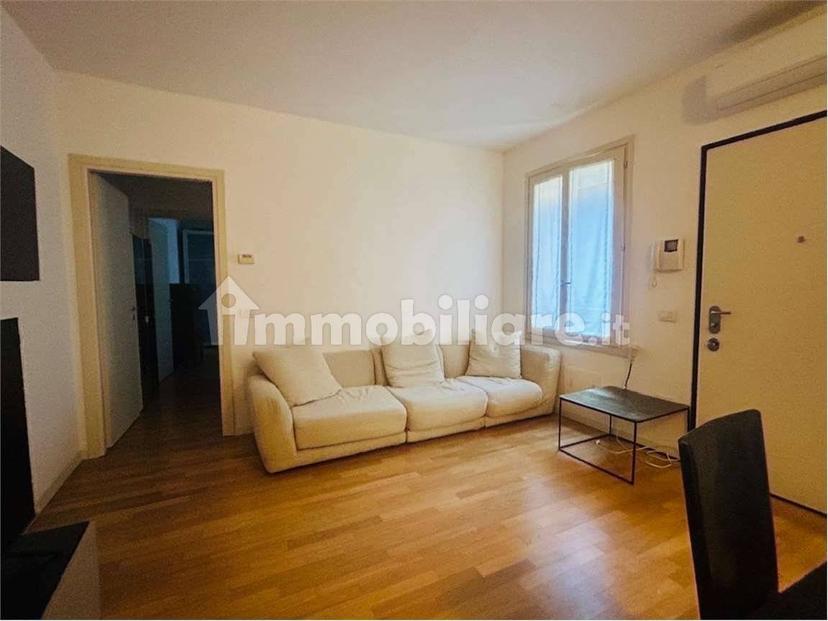 Trilocale ottimo stato, secondo piano, Centro Storico, Reggio Emilia — foto 18 di 32