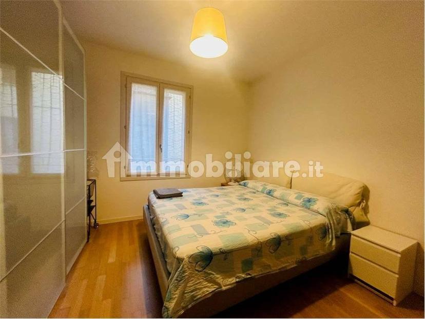 Trilocale ottimo stato, secondo piano, Centro Storico, Reggio Emilia — foto 27 di 32