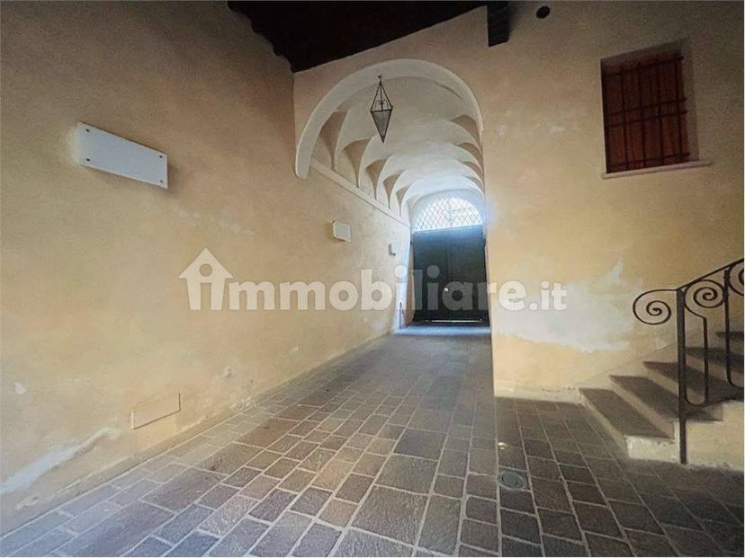 Trilocale ottimo stato, secondo piano, Centro Storico, Reggio Emilia — foto 30 di 32