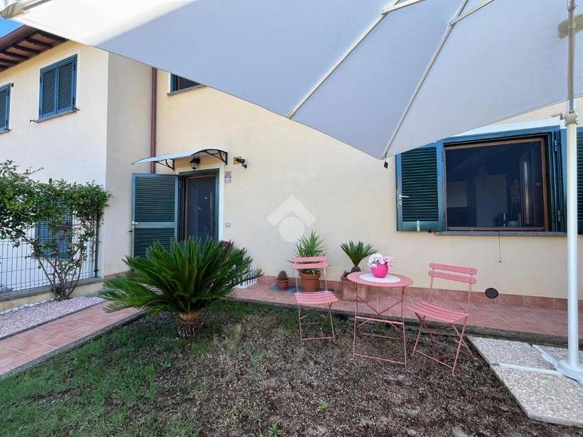 Villa plurifamiliare via Sappada 6, Porano — foto 10 di 35