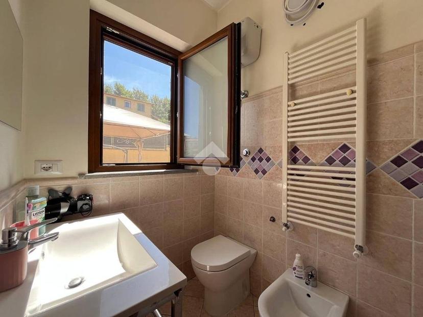 Villa plurifamiliare via Sappada 6, Porano — foto 3 di 35