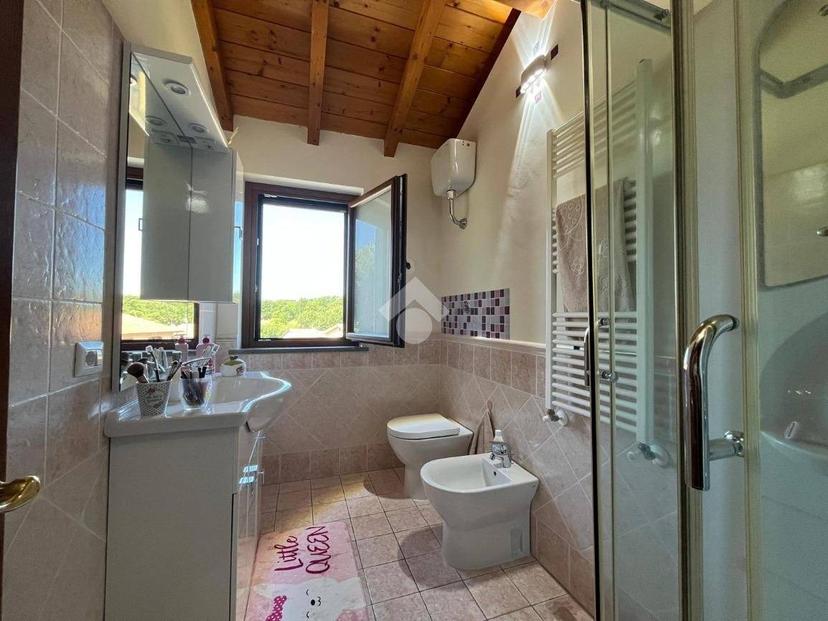 Villa plurifamiliare via Sappada 6, Porano — foto 26 di 35