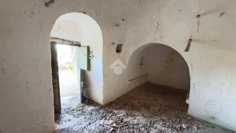 Rustico Contrada Palazzo, Ceglie Messapica — foto 15 di 30