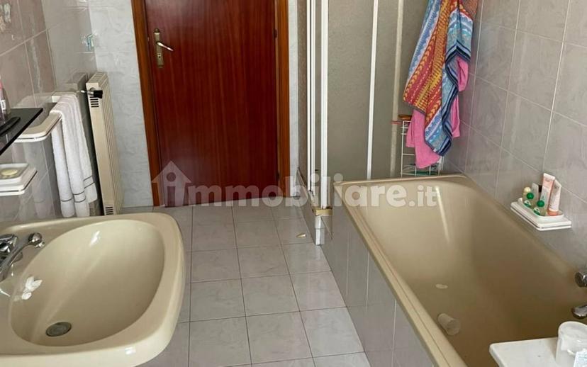 Appartamento vicolo Umberto Giordano 16, Trecastagni — foto 6 di 51