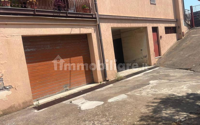 Appartamento vicolo Umberto Giordano 16, Trecastagni — foto 9 di 51