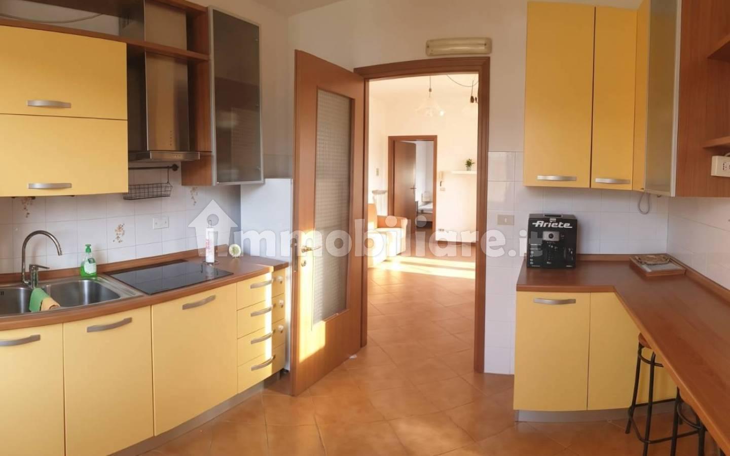 Quadrilocale via Fontanella 14, Centro, Bobbio