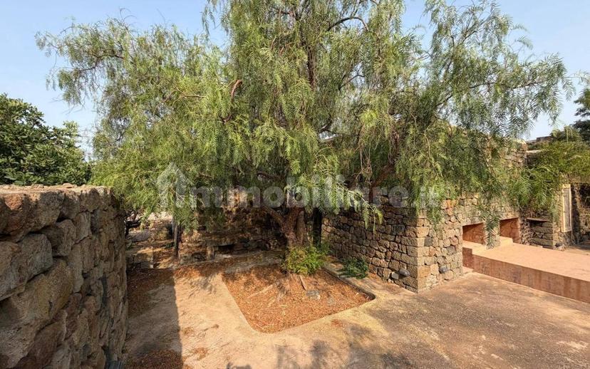 Villa unifamiliare via Nikà snc, Pantelleria — foto 3 di 93