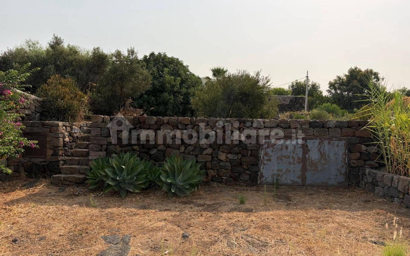Villa unifamiliare via Nikà snc, Pantelleria