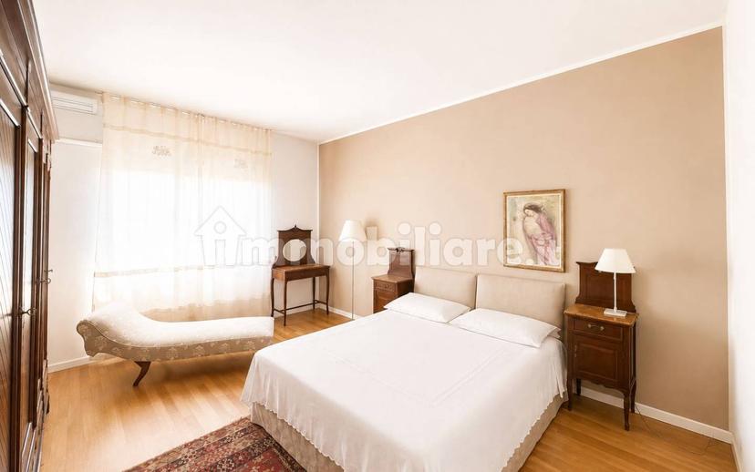 Trilocale ottimo stato, primo piano, Treviglio — foto 6 di 7