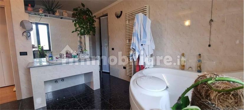 Appartamento via Biagio Falceri, 14, Centro, Brentonico — foto 17 di 36