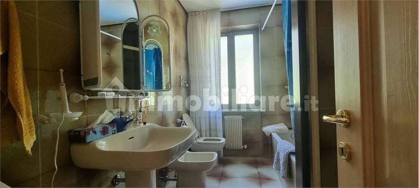 Appartamento via Biagio Falceri, 14, Centro, Brentonico — foto 3 di 36