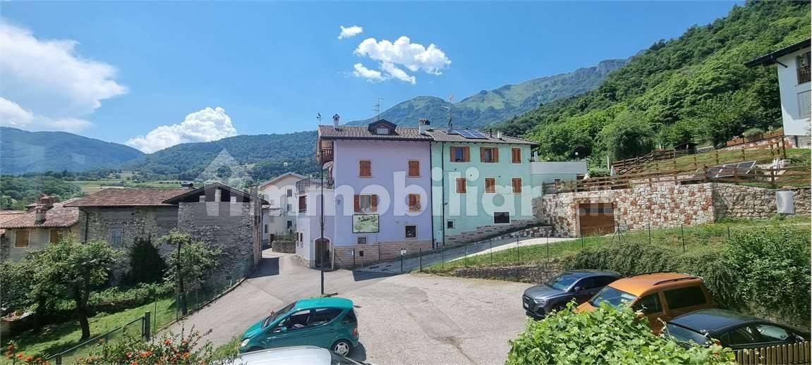 Appartamento via Biagio Falceri, 14, Centro, Brentonico