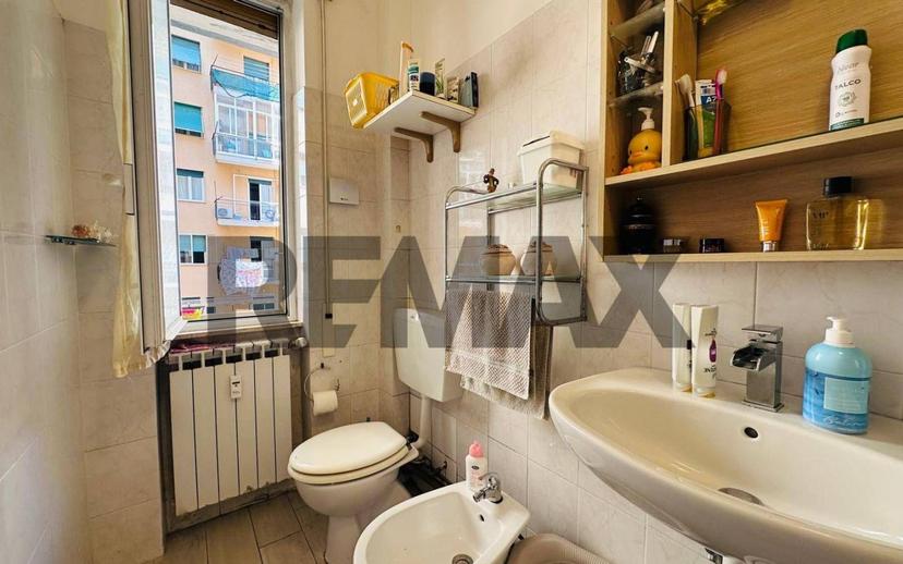 Trilocale buono stato, secondo piano, Oltreletimbro, Santa Rita, Savona