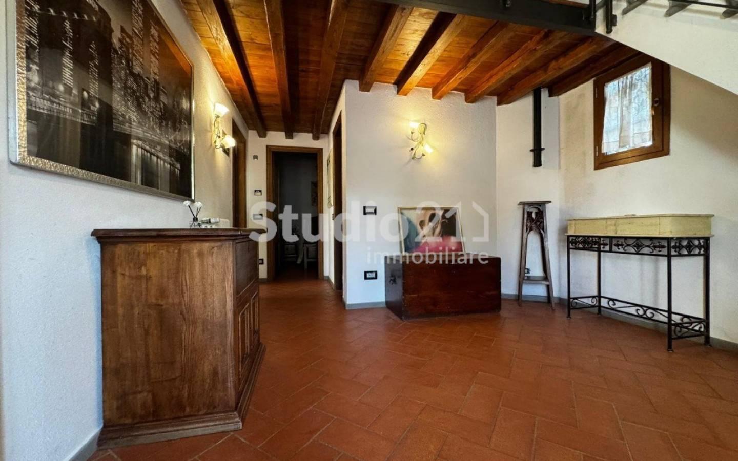 Villa unifamiliare via del vecchietto, Castelfranco Piandisco