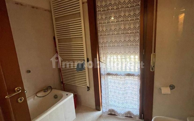 Appartamento ottimo stato, seminterrato, Centro, Fidenza — foto 2 di 28