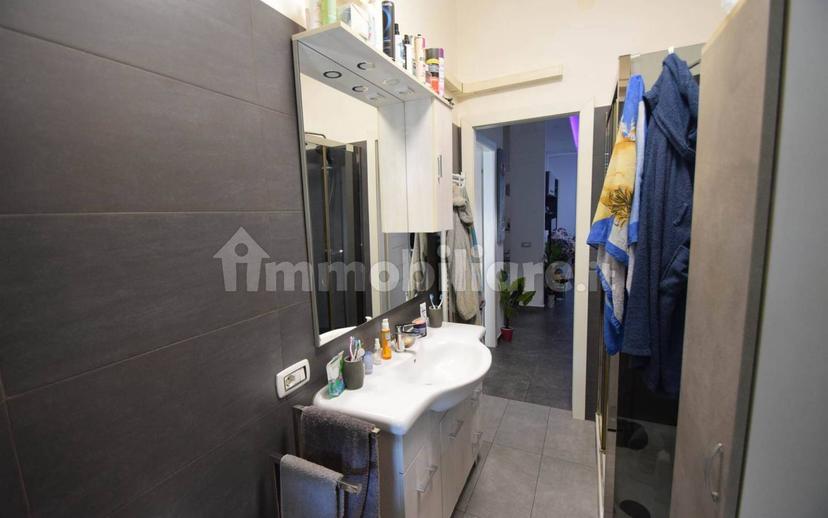 Trilocale ottimo stato, primo piano, Centro, Pontenure — foto 15 di 21