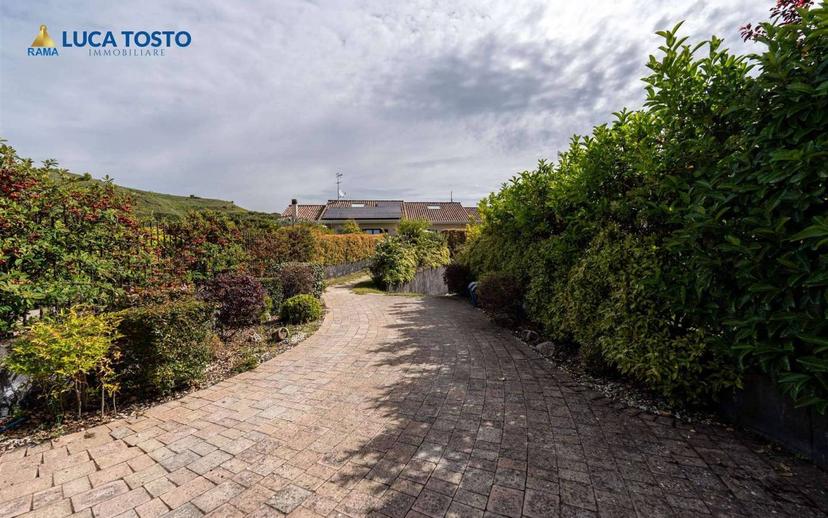 Villa bifamiliare via Matteo Gaudioso 15 G, Centro, Pedara — foto 39 di 53