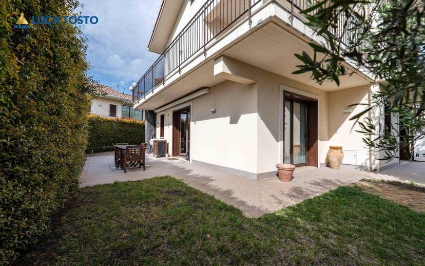 Villa bifamiliare via Matteo Gaudioso 15 G, Centro, Pedara — foto 43 di 53