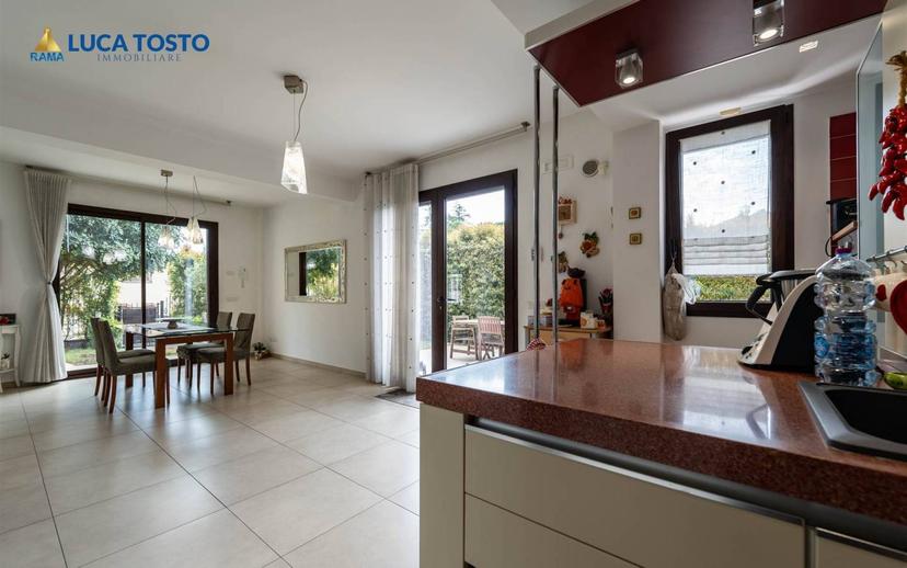 Villa bifamiliare via Matteo Gaudioso 15 G, Centro, Pedara — foto 41 di 53