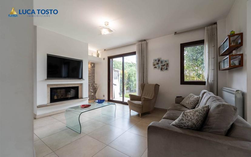 Villa bifamiliare via Matteo Gaudioso 15 G, Centro, Pedara — foto 47 di 53