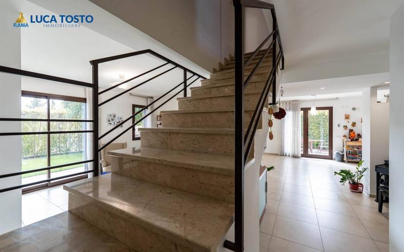 Villa bifamiliare via Matteo Gaudioso 15 G, Centro, Pedara — foto 7 di 53