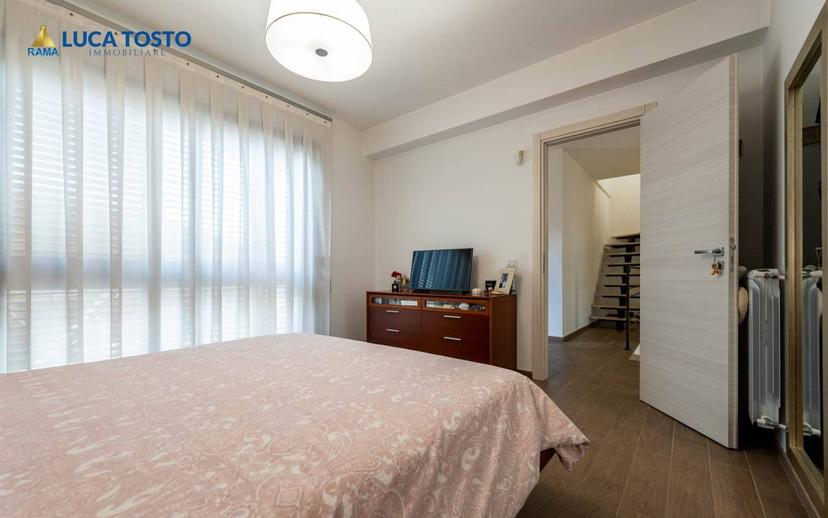 Villa bifamiliare via Matteo Gaudioso 15 G, Centro, Pedara — foto 25 di 53