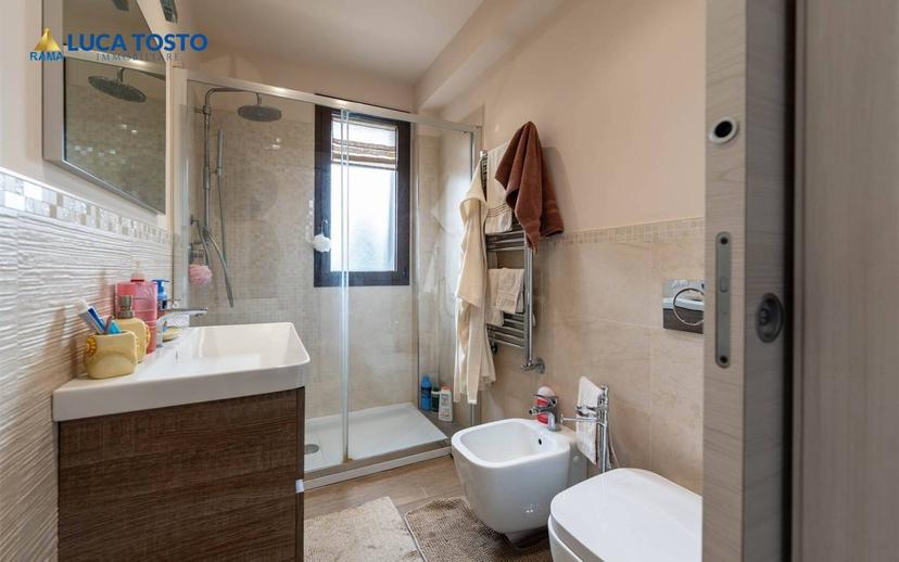 Villa bifamiliare via Matteo Gaudioso 15 G, Centro, Pedara — foto 10 di 53