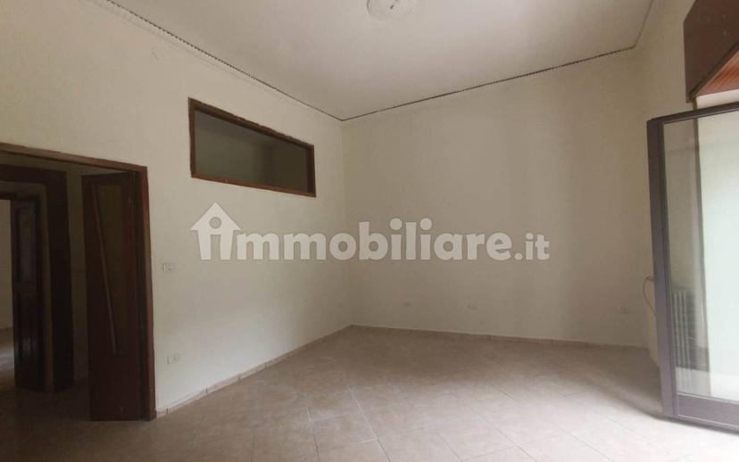 Quadrilocale via Ferrante  14, Centro Storico - Corso Trieste, Caserta — foto 4 di 27