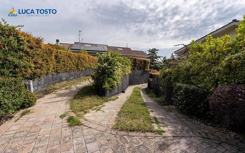 Villa bifamiliare via Matteo Gaudioso 15 G, Centro, Pedara — foto 36 di 53