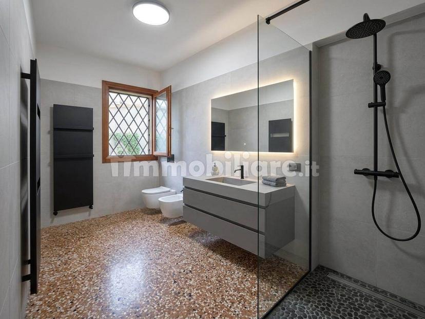Quadrilocale ottimo stato, primo piano, Centro, Agna — foto 4 di 8