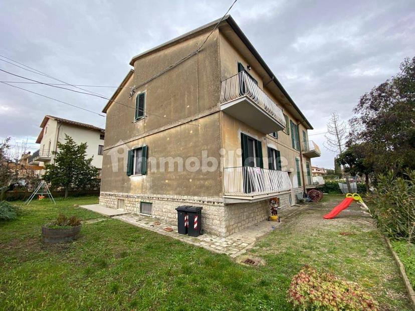 Quadrilocale buono stato, piano terra, Contrada Prati, Castiglione del Lago — foto 6 di 8
