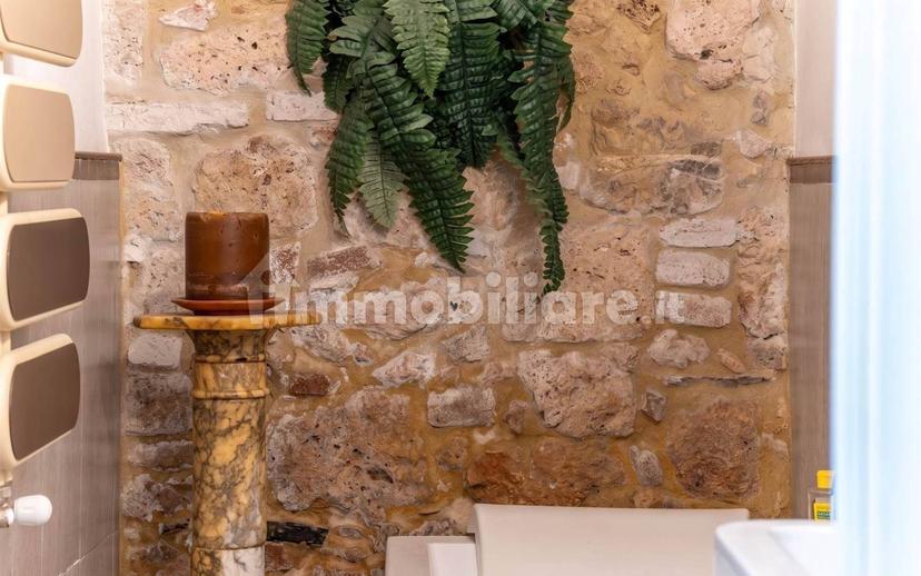 Appartamento ottimo stato, piano terra, Centro, Massa Marittima — foto 36 di 55