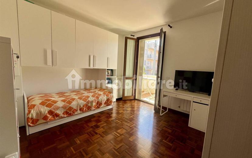 Quadrilocale ottimo stato, primo piano, Centro, San Costanzo — foto 5 di 8