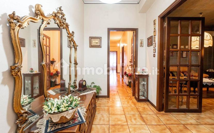 Appartamento via San Pietro  54b, Borgo, Catania — foto 26 di 28