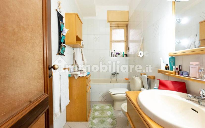Appartamento via San Pietro  54b, Borgo, Catania — foto 2 di 28
