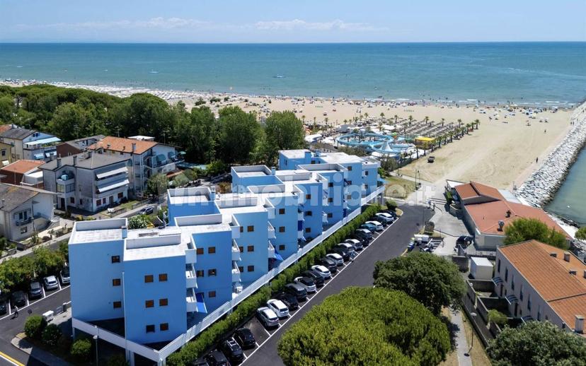 Trilocale via Timavo  6, Centro, Caorle — foto 2 di 41