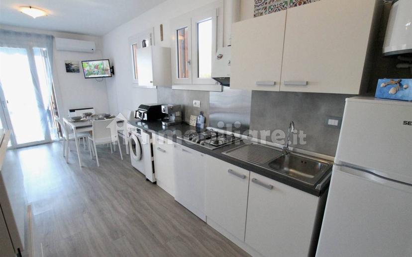 Trilocale via Timavo  6, Centro, Caorle — foto 14 di 41