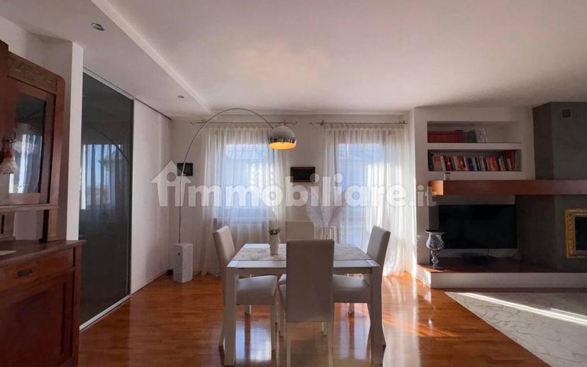Appartamento via Verona 15, Centro, San Giovanni Lupatoto — foto 27 di 38