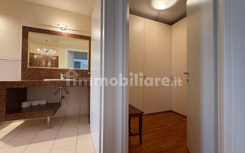 Appartamento via Verona 15, Centro, San Giovanni Lupatoto — foto 2 di 38
